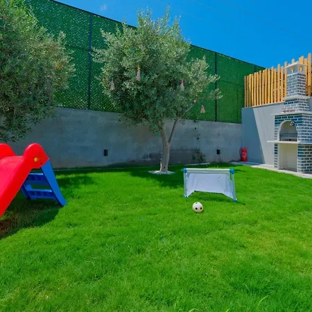 Villa Enu 2 *