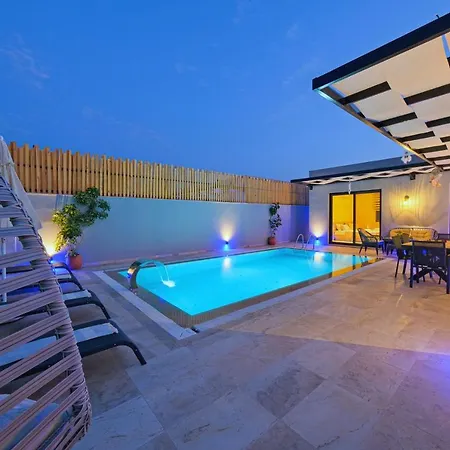 Villa Enu 2 *